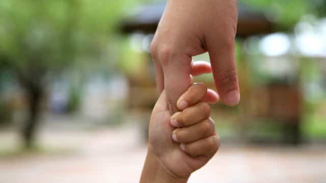 CNJ proíbe recusa de adoção devido à orientação sexual de candidatos