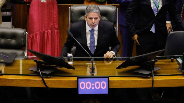 Lira pode levar Reforma Tributária a plenário logo após feriado