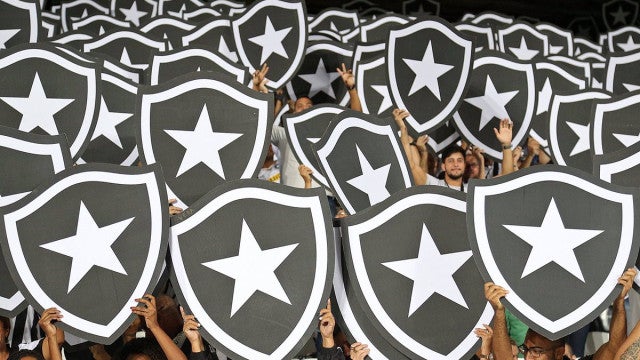 Textor se diz desafiado por ‘pessoas em posição de poder’: ‘Estou aqui para botar fogo’