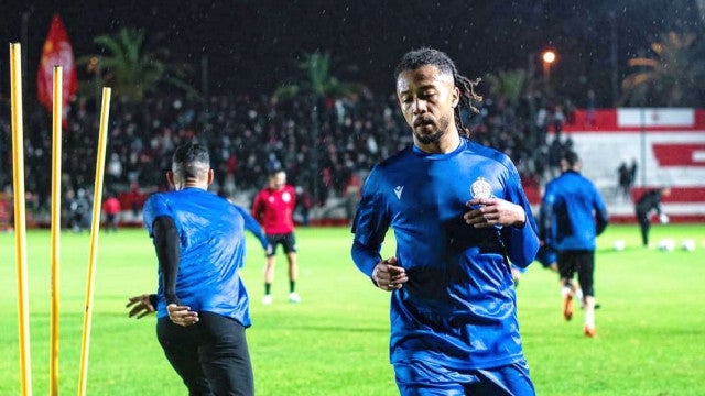 Jogador de 24 anos morre após estar em coma há três semanas