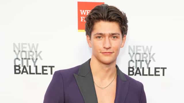 Ator da Netflix revela diagnóstico de câncer no cérebro: ‘Pretendo me recuperar completamente’