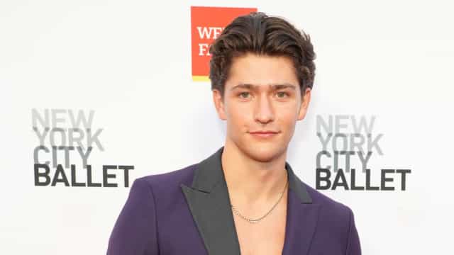 Após descoberta de tumor, ator da Netflix pede ajuda para pagar cirurgia