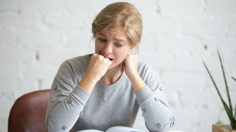 Lidando com a ansiedade de separação: Fortalecendo laços emocionais