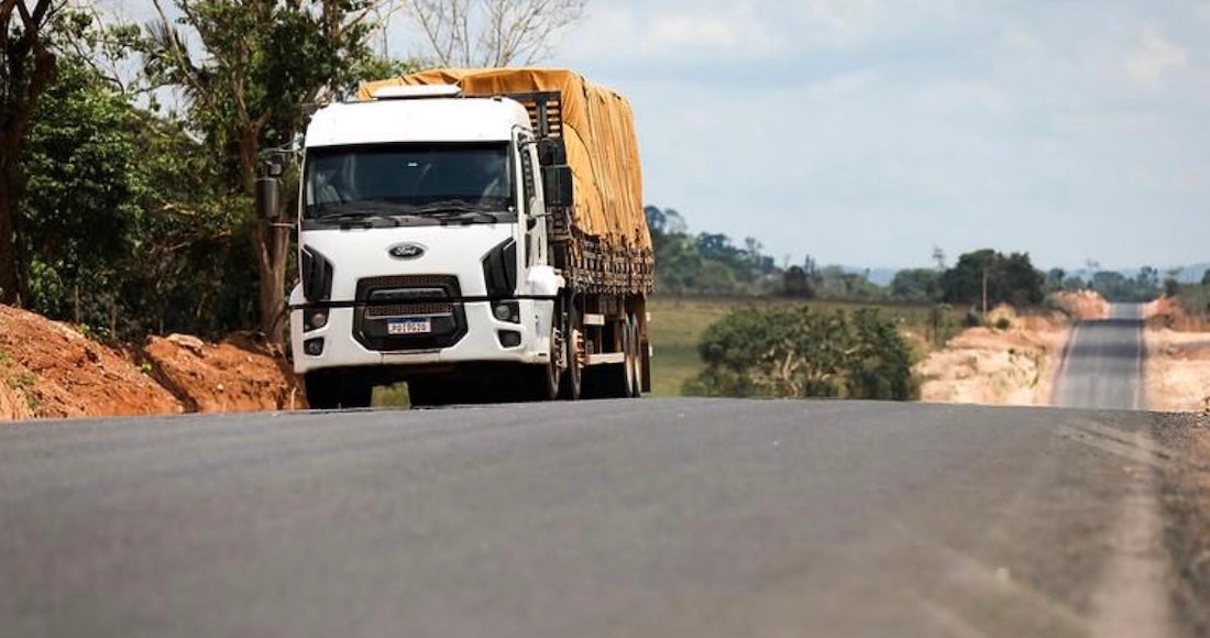 Governo asfalta 81 km da MT-170 a antiga BR-174 na região de Juína