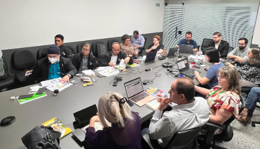 Auditores da Filipinas se reúnem com o Indea para conhecer ações de vigilância sanitária e vão a Lucas do Rio Verde