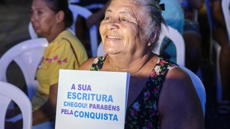 Governo entrega mais de 4,7 mil títulos de regularização urbana em Mato Grosso