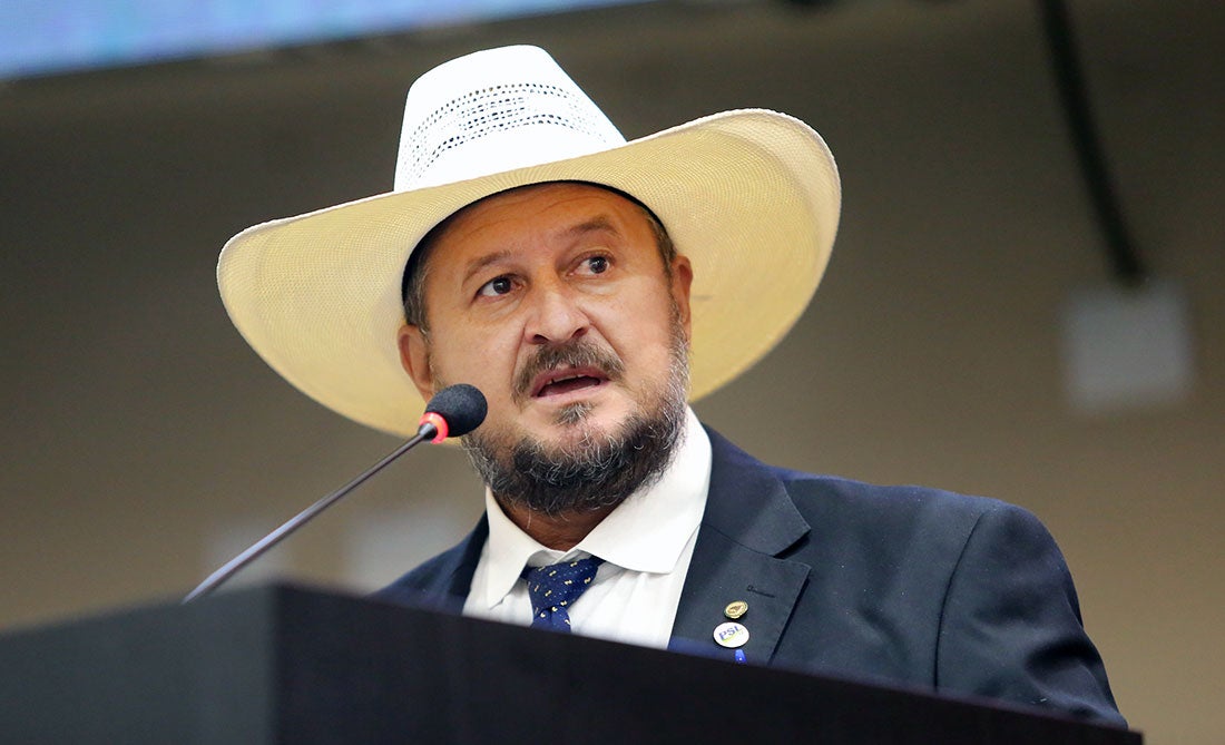 Deputado critica Energisa por falta de energia na região de Nova Mutum