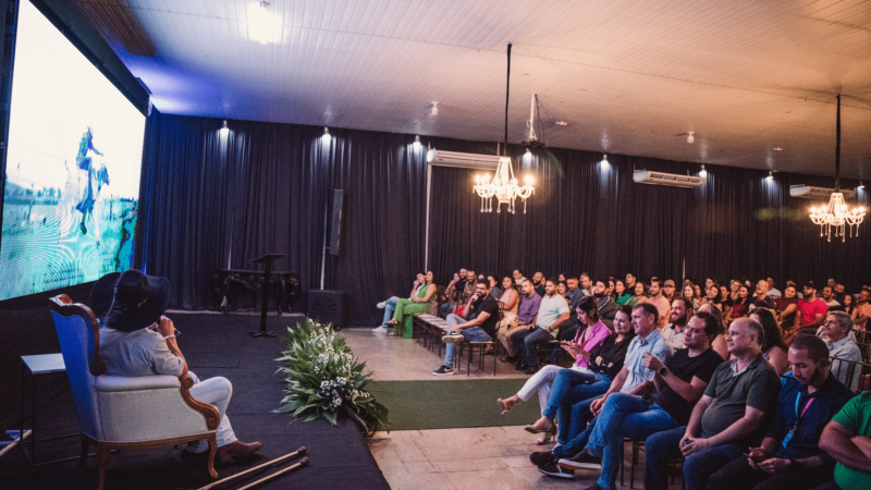 Sebrae, Prefeitura e ACEG promovem palestra com “cowboy de aço” no fechamento das atividades em 2023