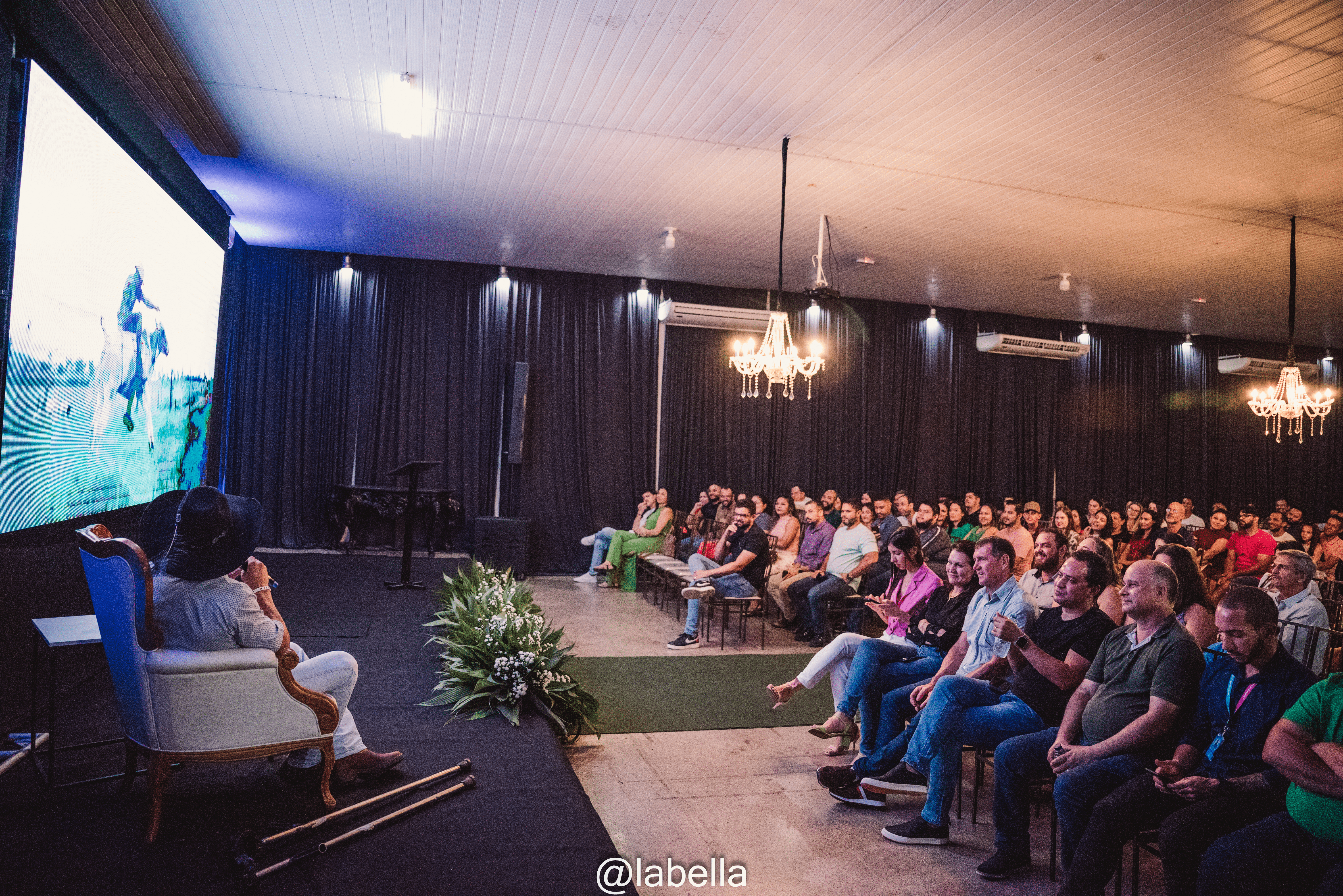 Sebrae, Prefeitura e ACEG promovem palestra com “cowboy de aço” no fechamento das atividades em 2023