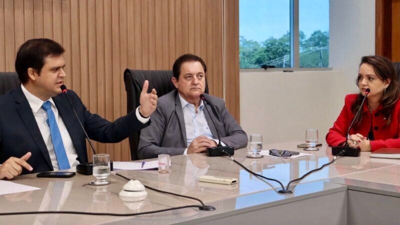Deputados criticam mudança de traçado da ferrovia Rondonópolis-Lucas e querem suspender licença