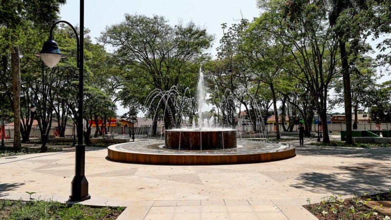 Reforma de praça de Chapada dos Guimarães será entregue na próxima semana