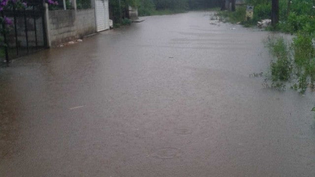 Chuvas deixam dois mortos e mais de 300 desabrigados em Angra dos Reis (RJ)