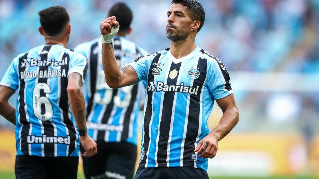 Suárez faz ‘dobradinha’, e Dorival desbanca Abel no Troféu Mesa Redonda