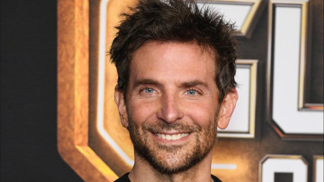 Bradley Cooper é flagrado fazendo sanduíches em food truck