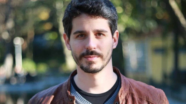 Pedro Neschling fala sobre volta à Globo e surdez