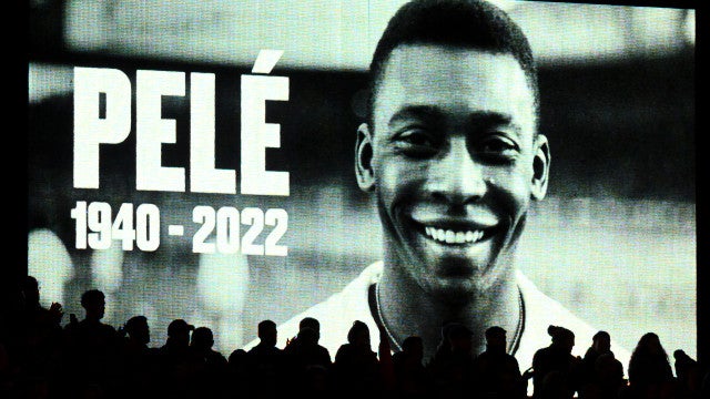 Exame de DNA de mulher que diz ser filha de Pelé dá negativo; família aguarda contraprova