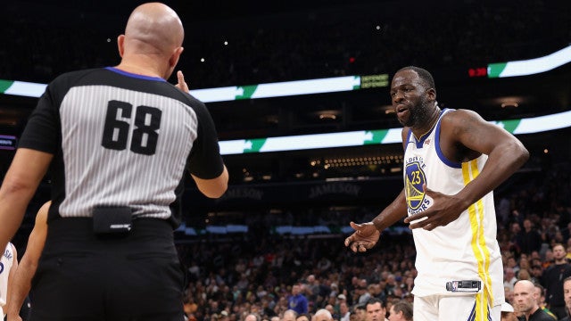 NBA suspende Draymond Green após murro a adversário durante jogo