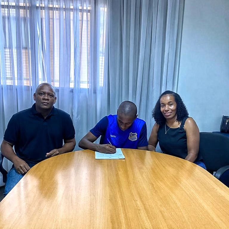 Com duas assistências na Copinha, Filipe Dahora comemora primeiro contrato profissional: “Um prêmio pra mim”