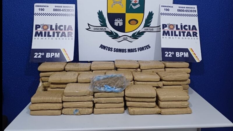 Dupla é presa em Peixoto de Azevedo com 80 tabletes de maconha que seriam levados para o Estado do Pará