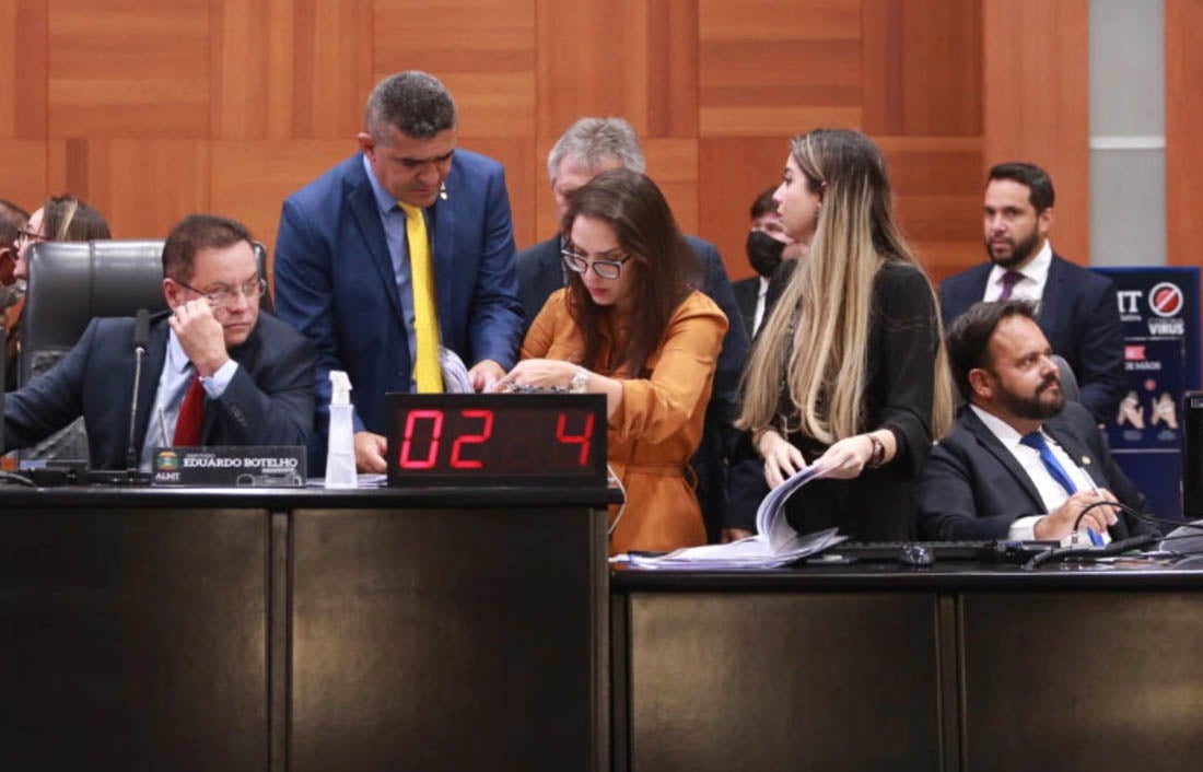 Deputados votam na segunda orçamento de Mato Grosso e cada um destinará R$ 24 milhões em emendas