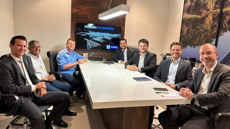 Prefeito apresenta potencialidades de Sorriso para presidente da câmara de comércio Índia-Brasil