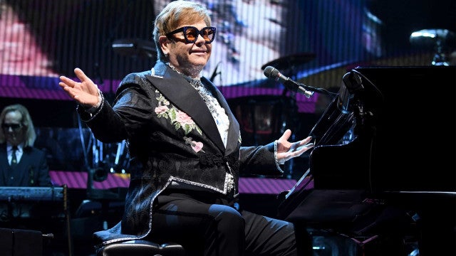 Elton John quer ganhar R$ 50 milhões com leilão de itens pessoais