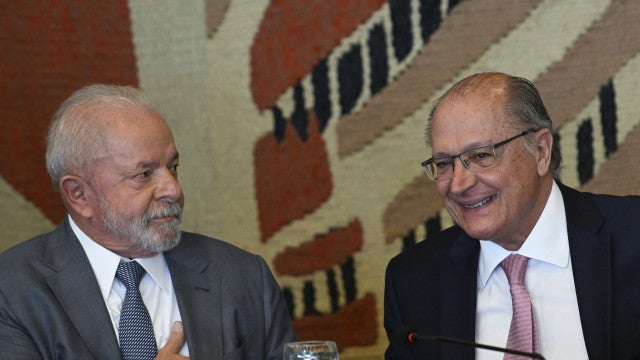É natural que nem tudo seja sancionado, diz Alckmin sobre a LDO