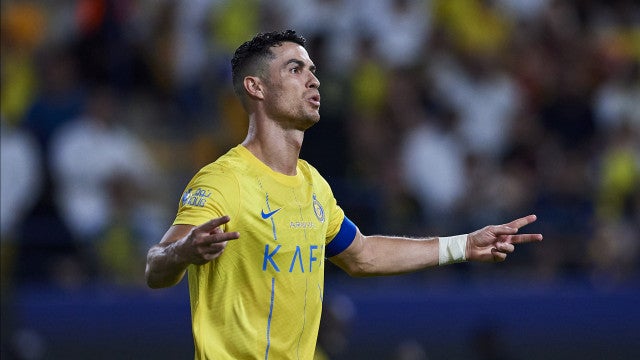 A reação de Cristiano Ronaldo ao reencontrar antigo colega na China