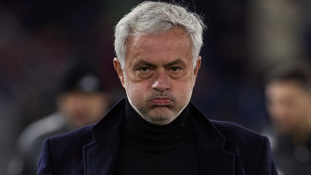 AS Roma contrata Daniele de Rossi para substituir José Mourinho