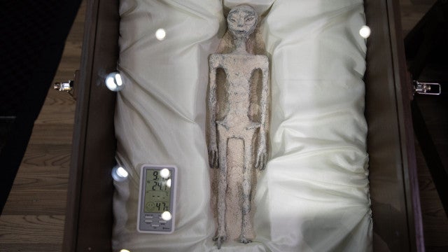 O que sabemos sobre os corpos "não humanos" descobertos no México?