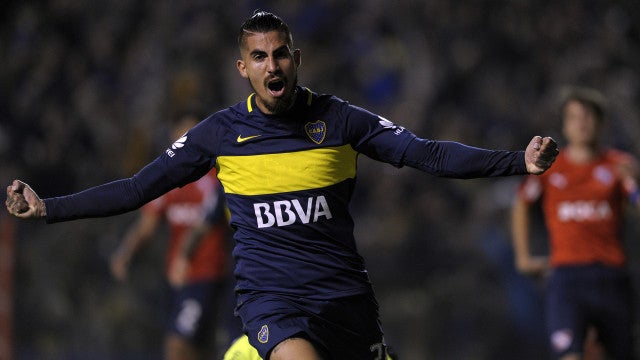 Jogador, ex-Boca Juniors e Benfica, é preso após morte de ex-companheira