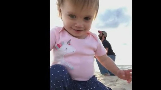 Criança fofa vira meme ao atrapalhar pedido de casamento dos pais; veja