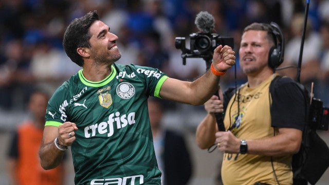 Abel exalta atuação da Inter e diz que trabalha com estratégia: ‘Não sou professor Pardal’