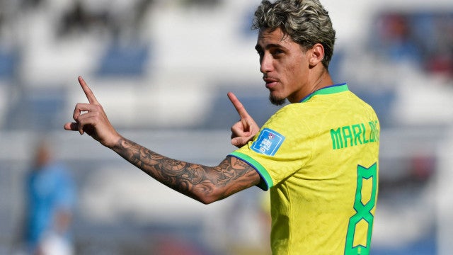 Com a seleção no Pré-Olímpico, Marlon Gomes se despede do Vasco: ‘Meu sonho ganhou vida’