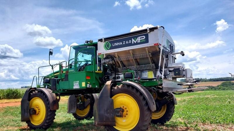 Show Rural recebe pela primeira vez distribuidores em inox para aproveitamento de autopropelidos