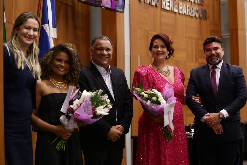 Transtorno afetivo bipolar é tema central de obra lançada na ALMT