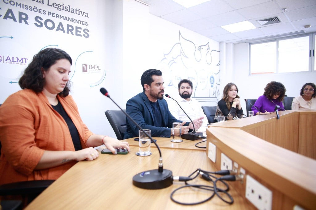 CST discute integração de setores em prol da causa animal