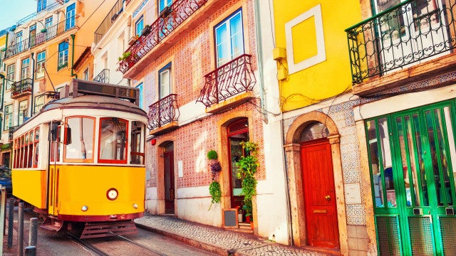 Portugal tem 30% dos jovens nascidos no país vivendo no exterior