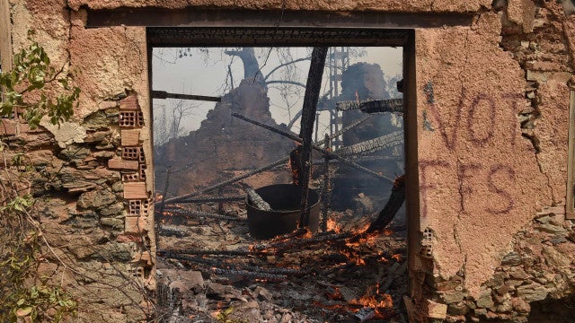 Incêndios se espalham pelo Chile, causam grandes explosões e matam 51