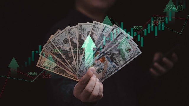 Dólar segue alta externa após Fed e Copom sem novidades