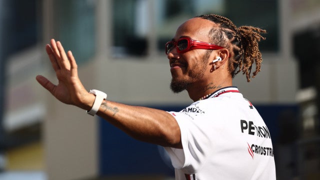 Lewis Hamilton se despede da Mercedes com mensagem de esperança