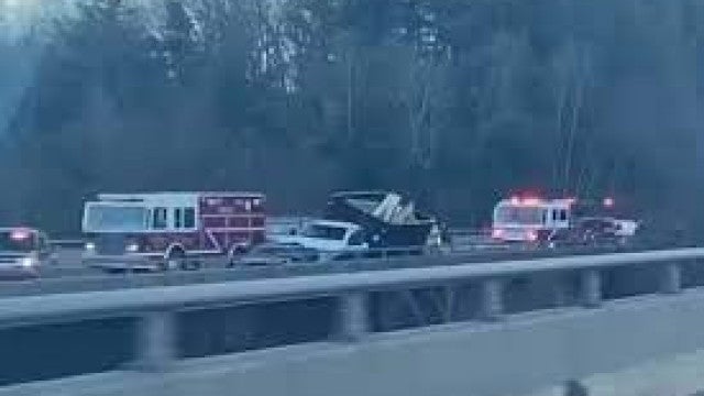 Mãe e duas crianças brasileiras morrem em acidente nos EUA