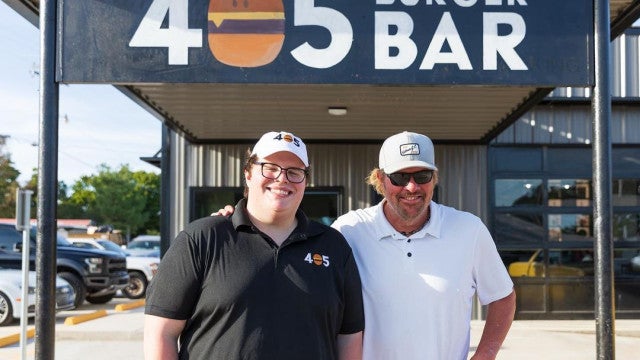 Filho de Toby Keith presta homenagem ao pai após notícia da sua morte