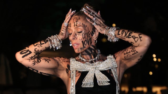 ‘Dá para tirar o nome do Serasa’, diz Adriane Galisteu sobre excesso de joias no Baile do Copa