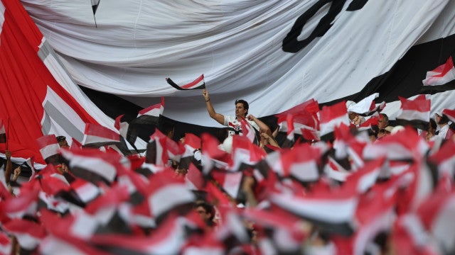 Em 1º jogo pós-rescisão de James, São Paulo sofre para criar chance e perde