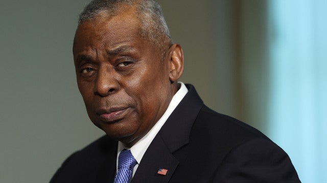 Secretário de Defesa dos EUA é internado em UTI com ‘problema urgente’ na bexiga