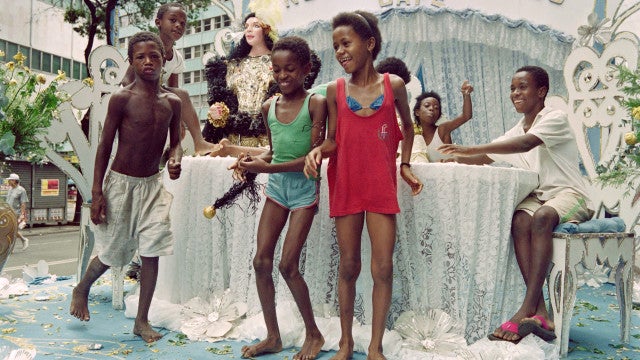 A escola de samba campeã no ano que você nasceu!