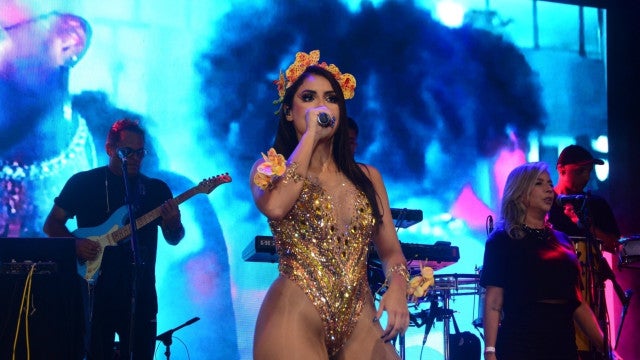 Após ter cachê cancelado por show curto, Lexa diz que não entregaram palco na hora certa