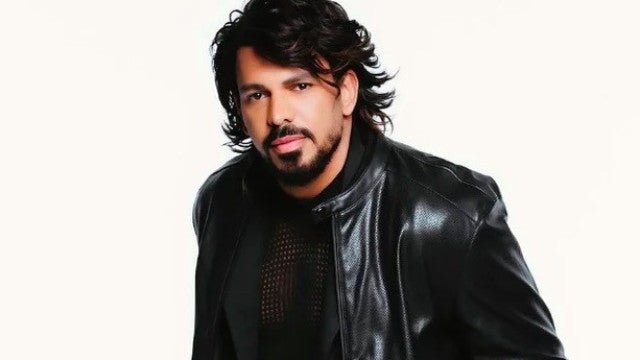 Cantor sertanejo é solto após ficar nu e ejacular em sessão de massagem