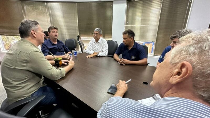 Prefeito cobra respeito aos limites de velocidade de responsáveis por transporte coletivo em Sorriso